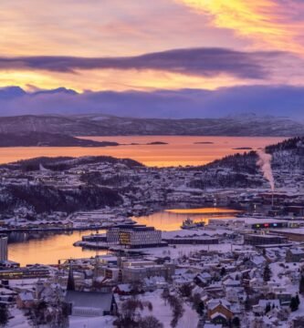 BeReal-effekten og sosiale medier-angst i Norden 2026: Psykologer advarer om den nye sammenligningsfellen BeReal-effekten og sosiale medier-angst i Norden 2026: Psykologer advarer om den nye sammenligningsfellen